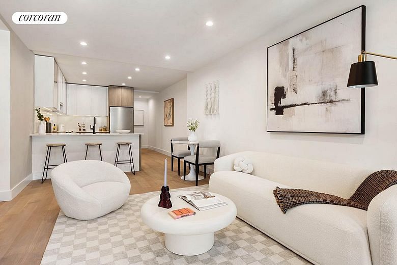 25-23 Newtown Avenue #PHB