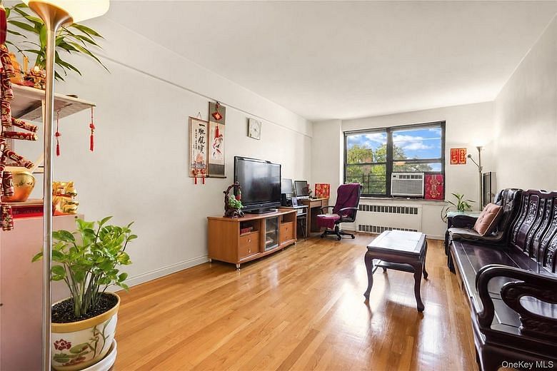 25-34 Union Street #2F