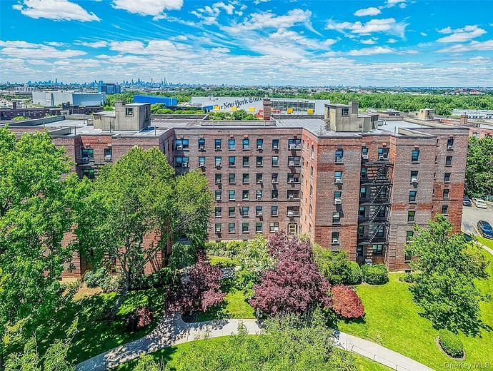 25-34 Union Street #6E