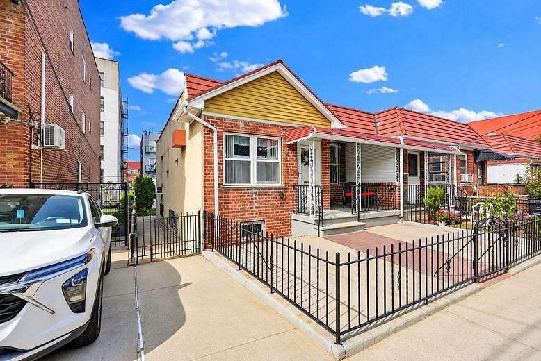 25-36 45th Street