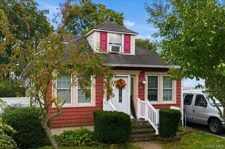 25 3rd Avenue