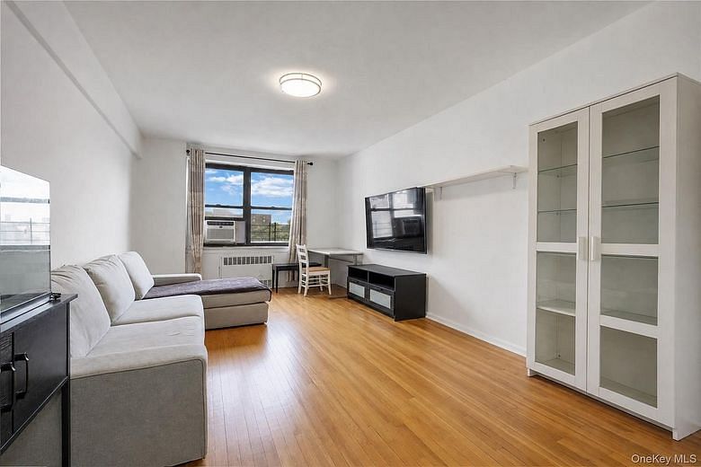 25-40 Union Street #4E