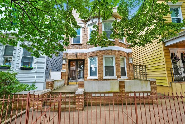 25-49 37th Street