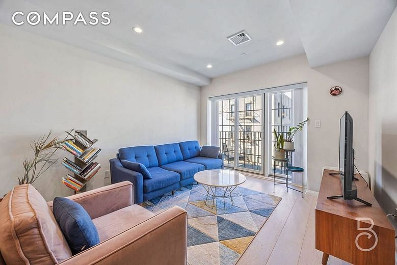 25-74 34th Street #4C