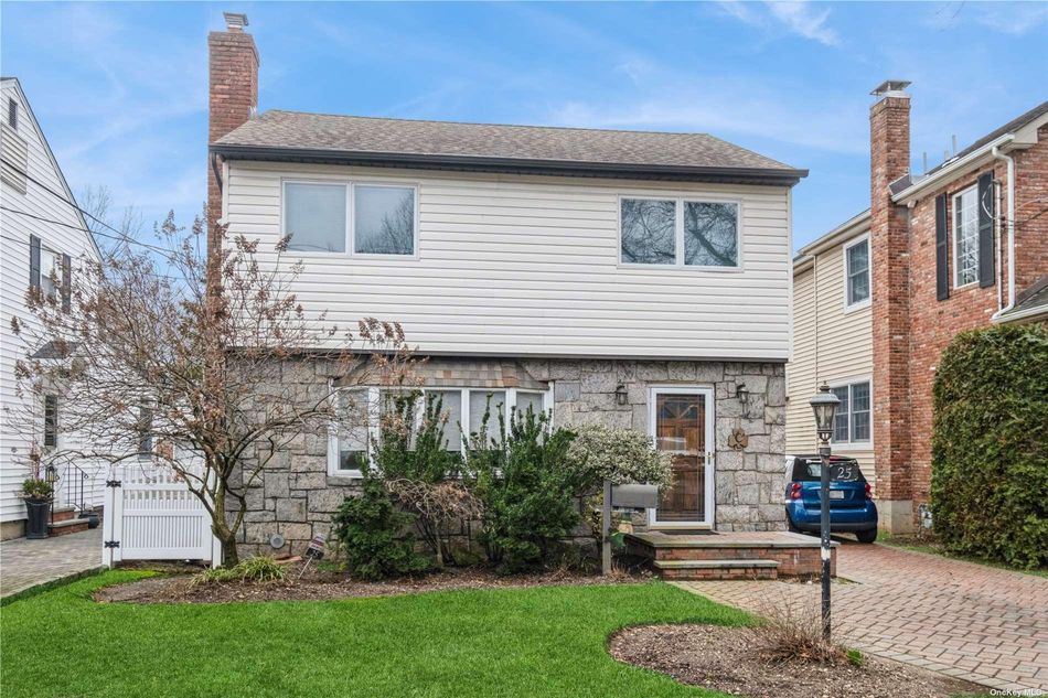 Image 1 of 35 for 25 Adams Street in Long Island, Floral Park, NY, 11001
