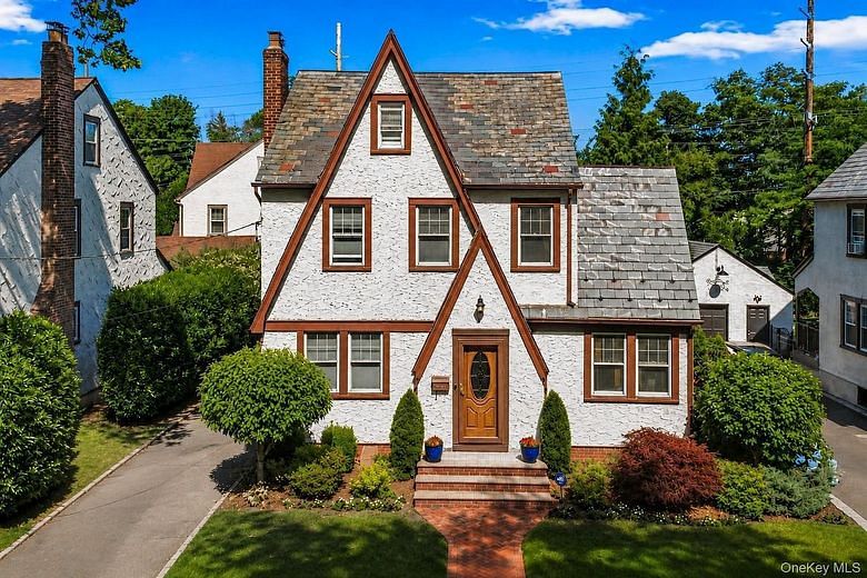25 Archer Road