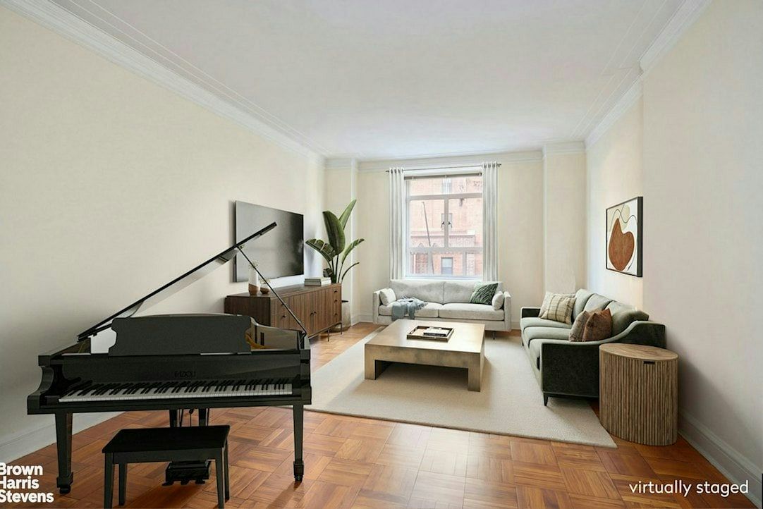 25 Central Park West #7T