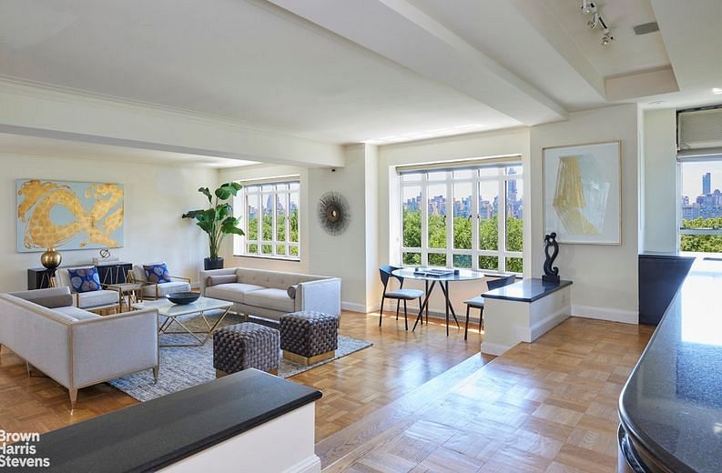 25 Central Park West #9MK