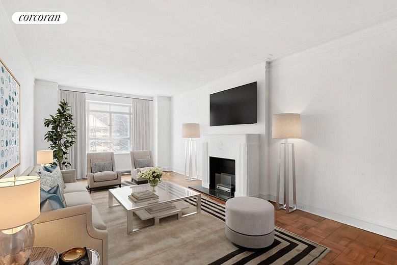 25 Central Park West #9T