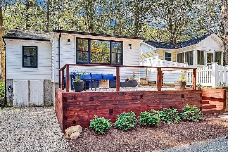 25 Cottage Road