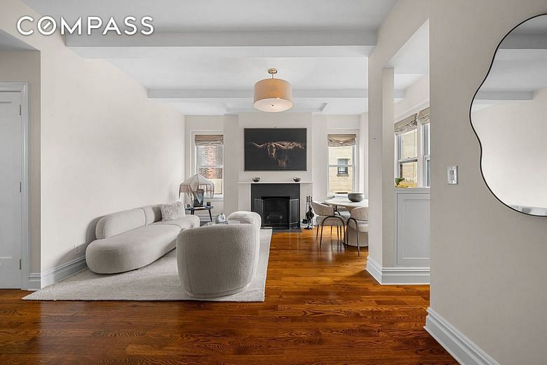 25 Fifth Avenue #12F