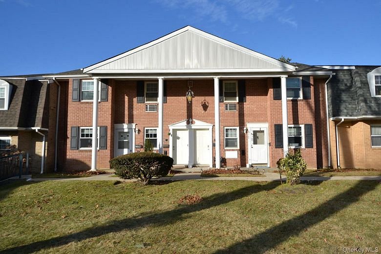 25 Glen Hollow Drive #H-23