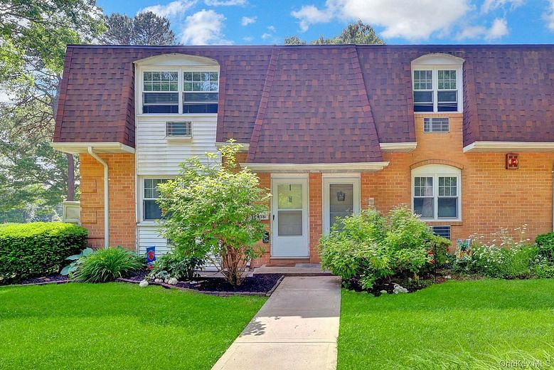 25 Glen Hollow Drive #H 37