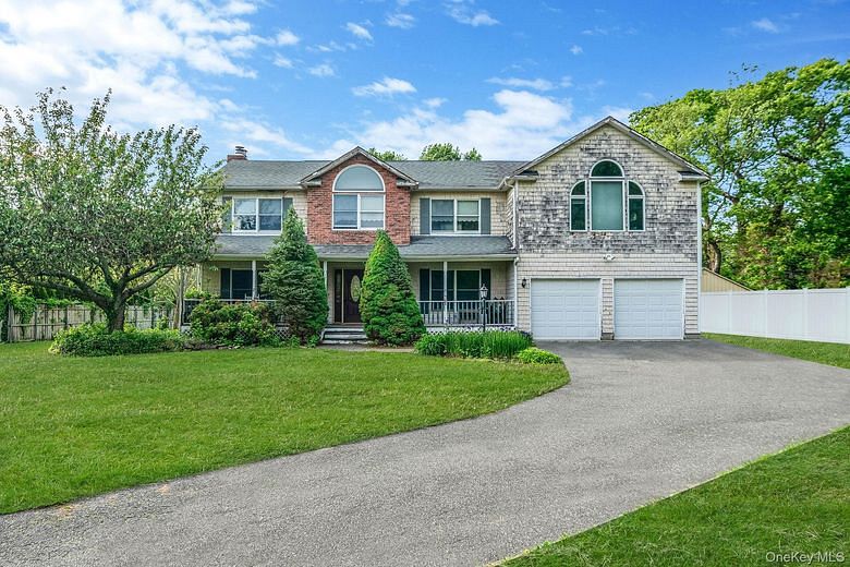 25 Locust Lane