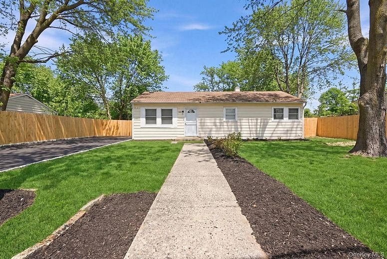 25 Montgomery Street