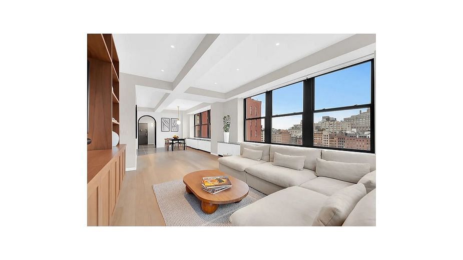 25 North Moore Street #9C