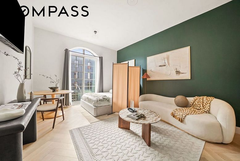 25 Quincy Street #3C