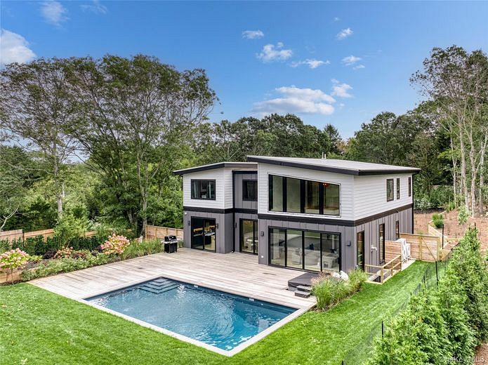 25 S Duncan Drive