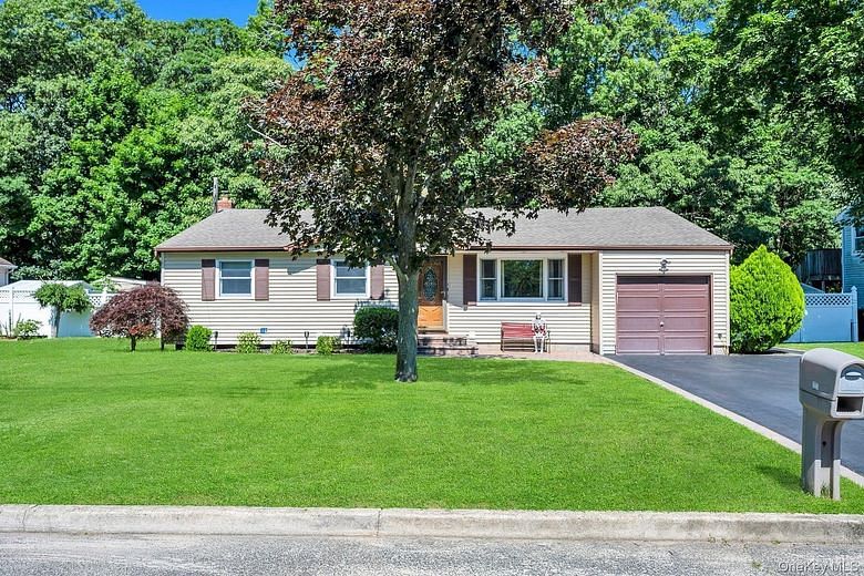 25 Walter Drive