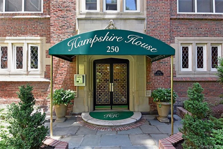 250 Bronxville Road #5A