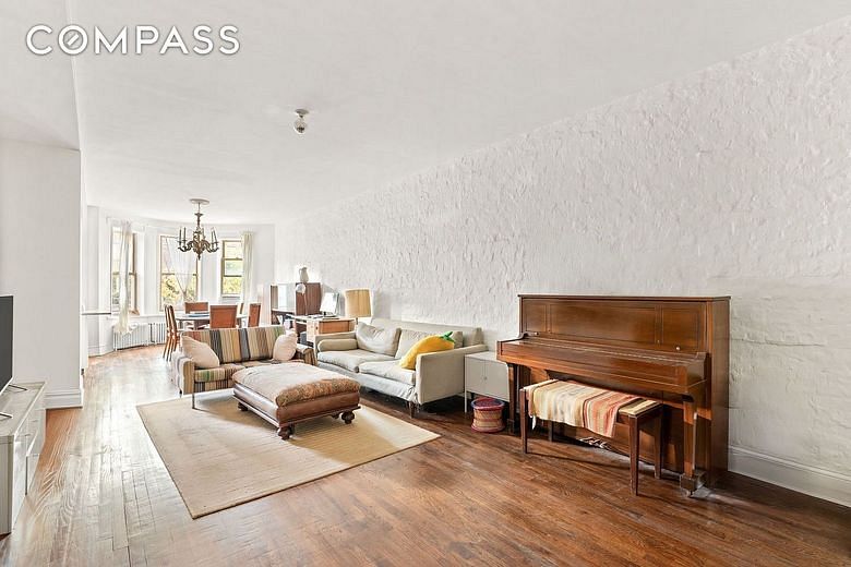 250 East 25th Street