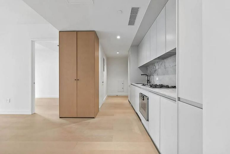 250 East 25th Street #10E