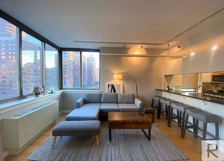 250 East 30th Street #7F