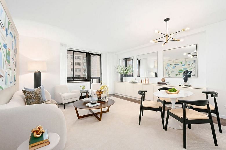250 East 40th Street #22F