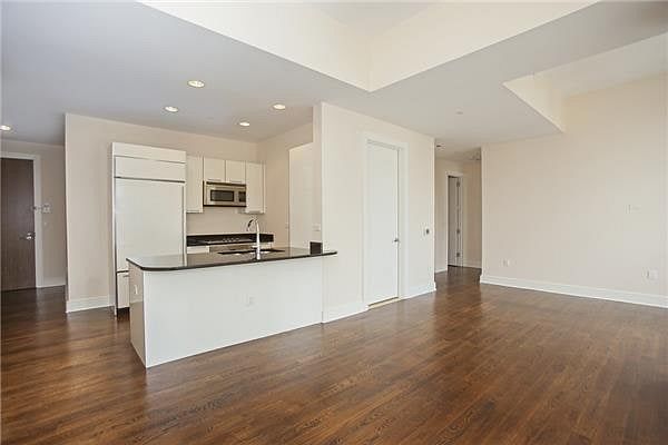 250 East 49th Street #23AB