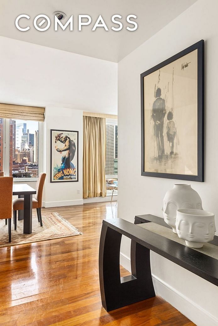 250 East 53rd Street #1601