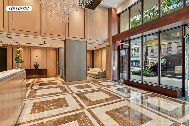 250 East 53rd Street #2801
