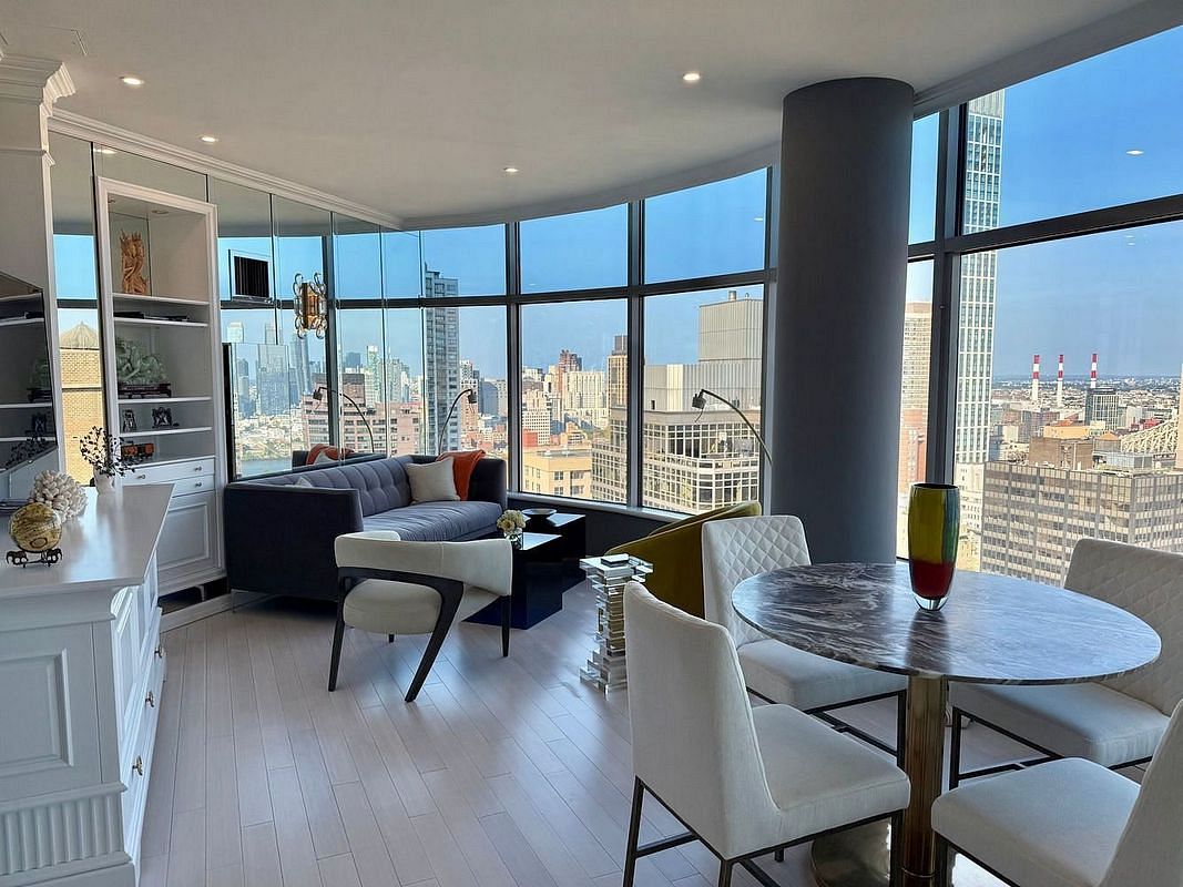 Image 1 of 8 for 250 East 54th Street #38C in Manhattan, NY, 10022