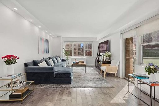 Image 1 of 8 for 250 East 87th Street #4B in Manhattan, New York, NY, 10128