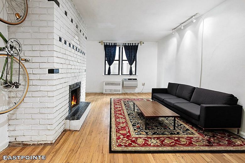 250 West 15th Street #5H