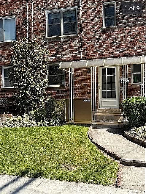 2505 E 63rd Street