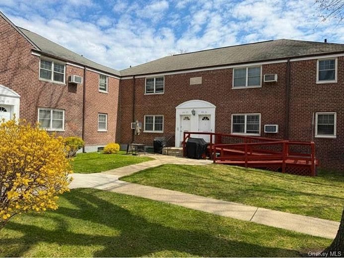 251-19 61st Avenue #19A