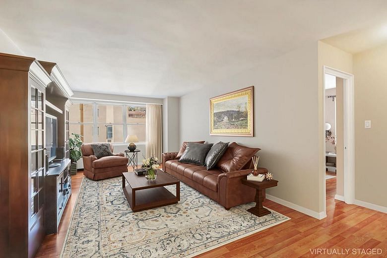 251 East 32nd Street #8H