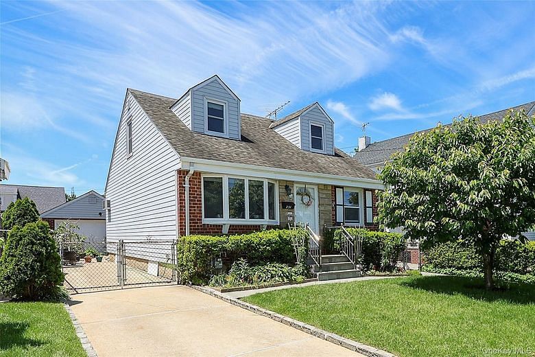 251 McKinley Parkway