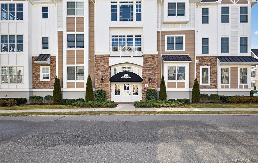 25102 Aspenwood Drive