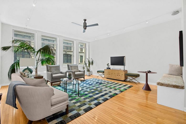 252 Seventh Avenue #10F