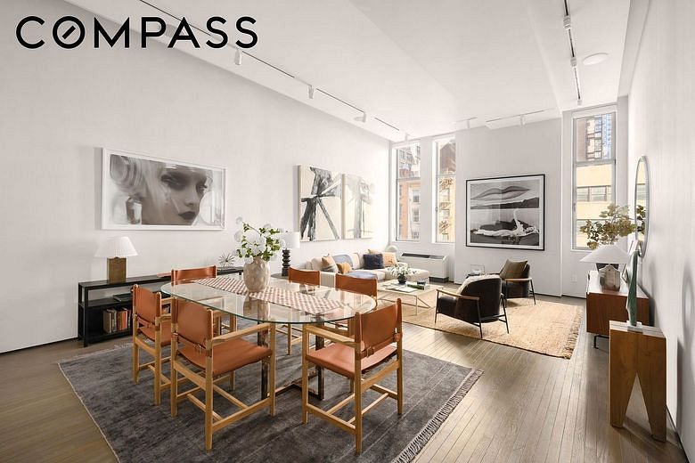 252 Seventh Avenue #3L