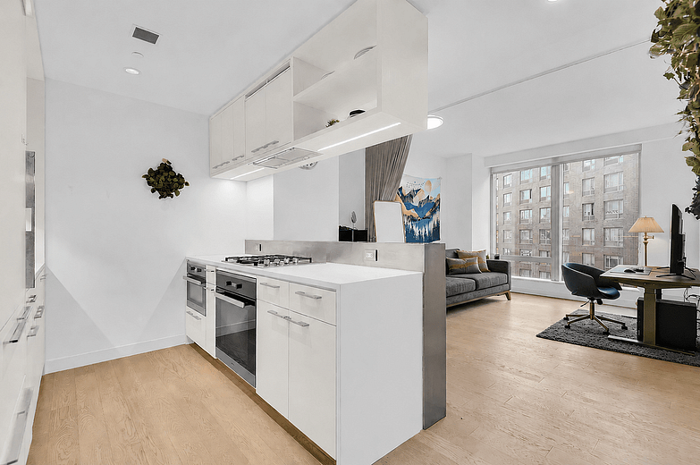 252 South Street #11F