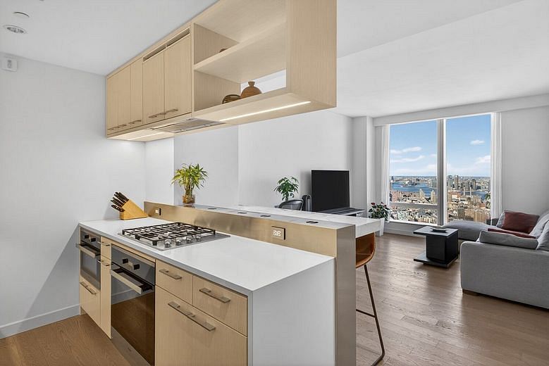 252 South Street #64G