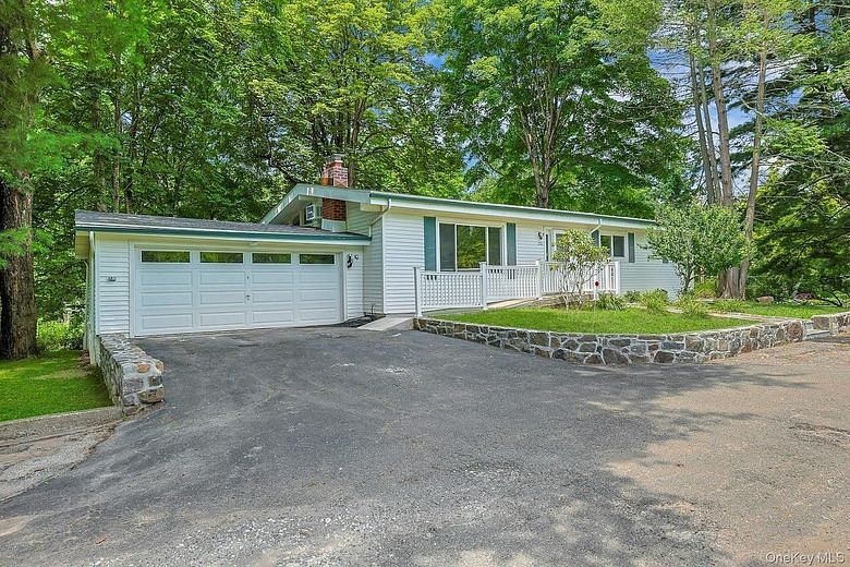 252 Watch Hill Road