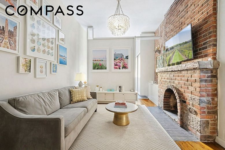 252 West 20th Street #2B