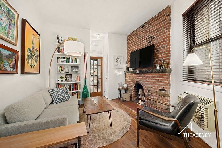 252 West 20th Street #4B