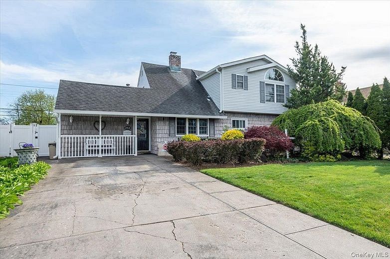 253 Blacksmith Rd. S