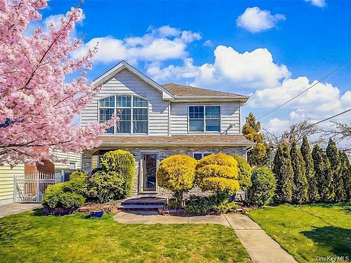253 Devonshire Drive