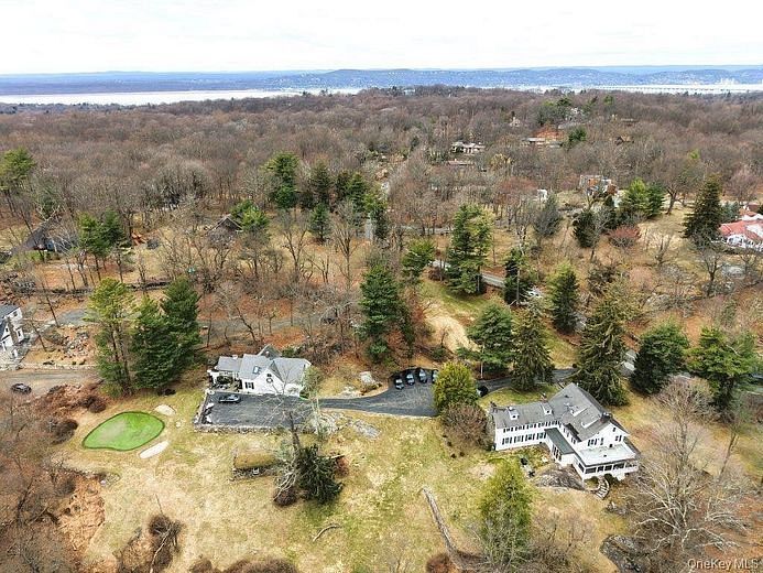 255 Mountain Road