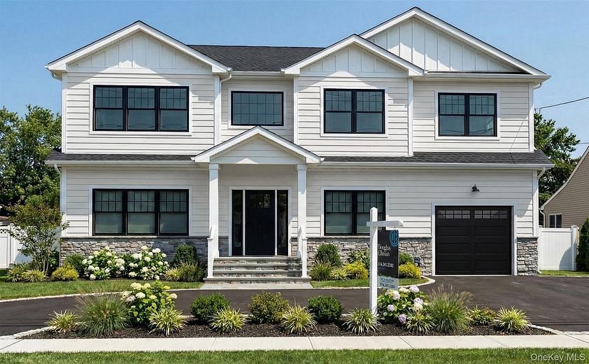 255 N Chestnut Street